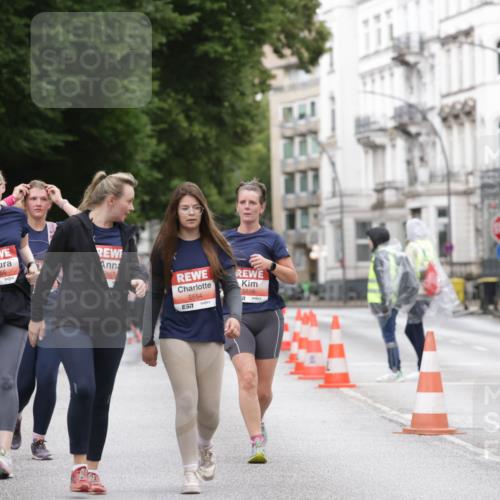 14.06.2026 - REWE Women's Run Jannik Wohlers http://msf.ph/oto/9800195 14.06.2026 11:03:01 Laufen 5465, 651, 165, 5554, 5859, 77 meine-sportfotos.de