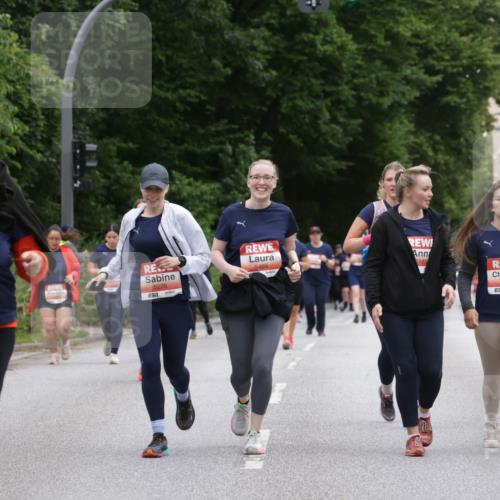 14.06.2026 - REWE Women's Run Jannik Wohlers http://msf.ph/oto/9800220 14.06.2026 11:03:03 Laufen 5278, 5465, 5165, 5554 meine-sportfotos.de
