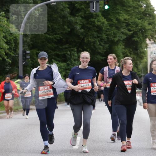 14.06.2026 - REWE Women's Run Jannik Wohlers http://msf.ph/oto/9800230 14.06.2026 11:03:04 Laufen 165, 5278, 57, 5465, 5554, 7 meine-sportfotos.de
