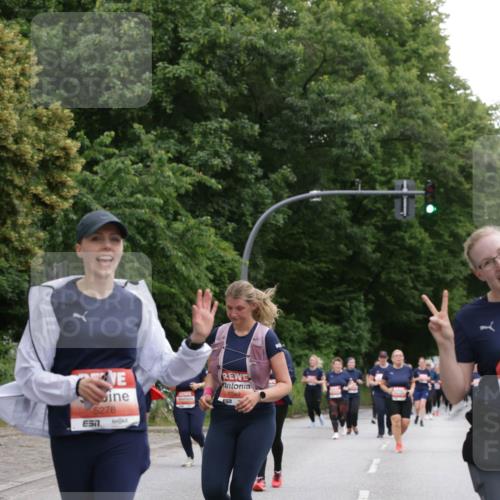 14.06.2026 - REWE Women's Run Jannik Wohlers http://msf.ph/oto/9800248 14.06.2026 11:03:07 Laufen 5278, 7, 5549 meine-sportfotos.de