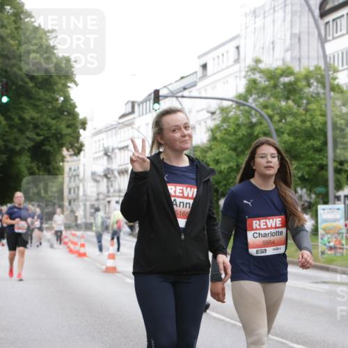 14.06.2026 - REWE Women's Run Jannik Wohlers http://msf.ph/oto/9800266 14.06.2026 11:03:09 Laufen 5165, 5554, 7 meine-sportfotos.de