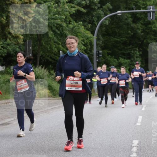 14.06.2026 - REWE Women's Run Jannik Wohlers http://msf.ph/oto/9800277 14.06.2026 11:03:11 Laufen 5755, 5653, 57, 5533, 7 meine-sportfotos.de