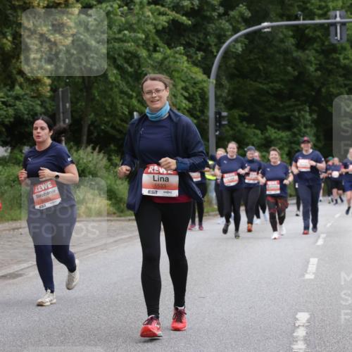 14.06.2026 - REWE Women's Run Jannik Wohlers http://msf.ph/oto/9800278 14.06.2026 11:03:11 Laufen 5755, 5653, 5533, 7 meine-sportfotos.de