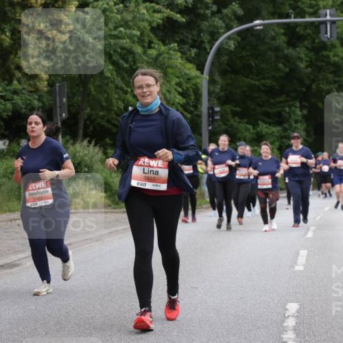 14.06.2026 - REWE Women's Run Jannik Wohlers http://msf.ph/oto/9800279 14.06.2026 11:03:11 Laufen 5755, 57, 5653, 57, 5533, 7 meine-sportfotos.de