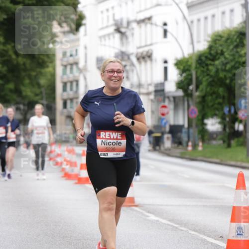 14.06.2026 - REWE Women's Run Jannik Wohlers http://msf.ph/oto/9800288 14.06.2026 11:03:12 Laufen 5236, 040, 66, 93, 02, 22 meine-sportfotos.de