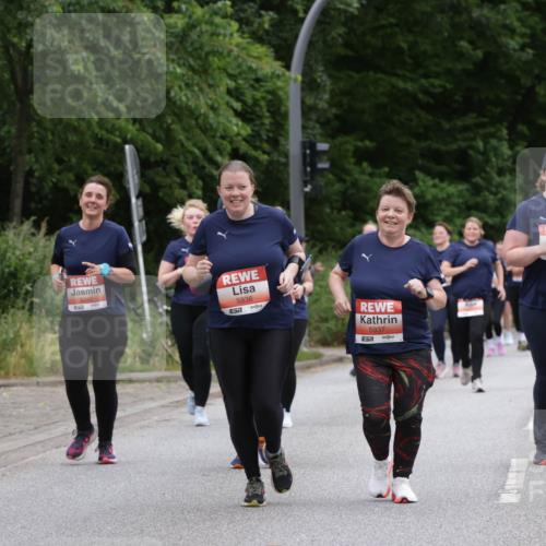 14.06.2026 - REWE Women's Run Jannik Wohlers http://msf.ph/oto/9800294 14.06.2026 11:03:14 Laufen 5938, 7, 5937, 7 meine-sportfotos.de