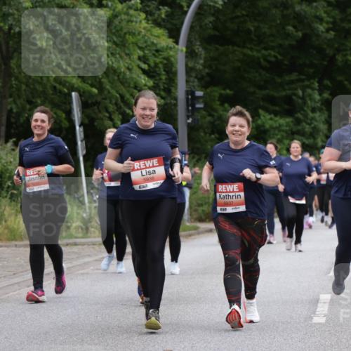 14.06.2026 - REWE Women's Run Jannik Wohlers http://msf.ph/oto/9800298 14.06.2026 11:03:14 Laufen 5938, 5937, 57, 5211 meine-sportfotos.de