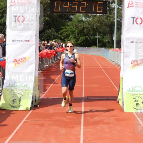 14.06.2026 - 7 Türme Triathlon Andreas Tolksdorf http://msf.ph/oto/9800300 14.06.2026 15:32:15 Ziel 901, 1021, 1768 meine-sportfotos.de