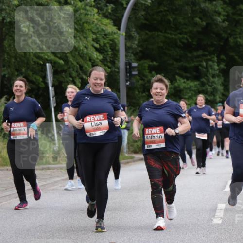 14.06.2026 - REWE Women's Run Jannik Wohlers http://msf.ph/oto/9800301 14.06.2026 11:03:14 Laufen 5240, 5938, 5937, 657, 5211, 357 meine-sportfotos.de
