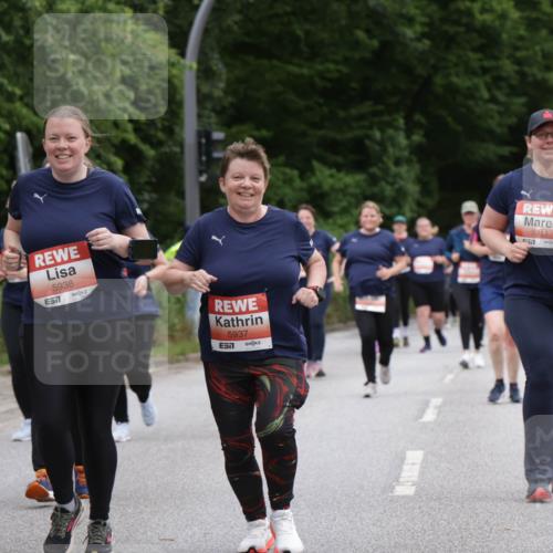 14.06.2026 - REWE Women's Run Jannik Wohlers http://msf.ph/oto/9800304 14.06.2026 11:03:15 Laufen 5240, 57, 5938, 7, 5937, 5211, 657 meine-sportfotos.de