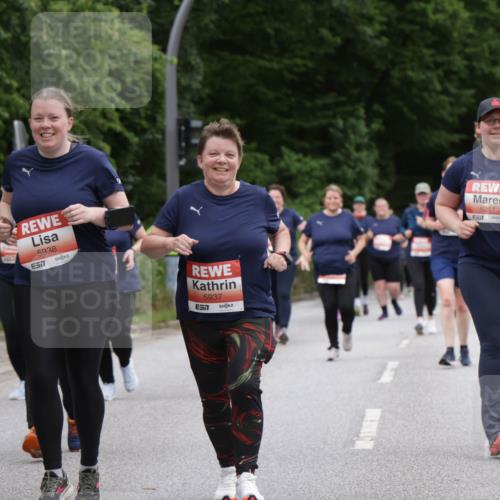 14.06.2026 - REWE Women's Run Jannik Wohlers http://msf.ph/oto/9800305 14.06.2026 11:03:15 Laufen 5240, 57, 5938, 7, 5937, 5211, 7 meine-sportfotos.de
