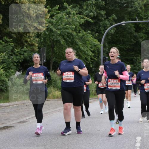 14.06.2026 - REWE Women's Run Jannik Wohlers http://msf.ph/oto/9800369 14.06.2026 11:03:26 Laufen 5770, 51, 5197 meine-sportfotos.de