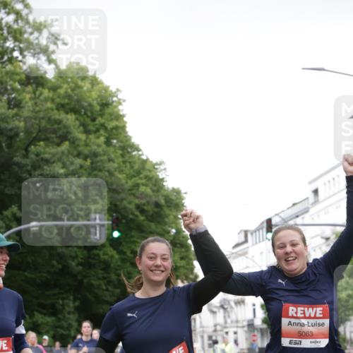 14.06.2026 - REWE Women's Run Jannik Wohlers http://msf.ph/oto/9800383 14.06.2026 11:03:29 Laufen 5060, 5063 meine-sportfotos.de