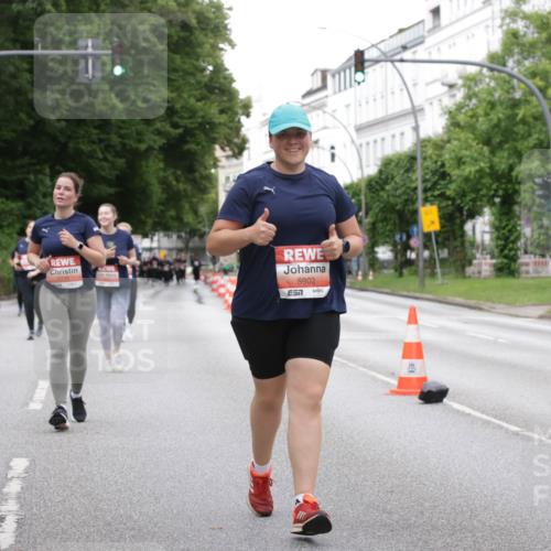 14.06.2026 - REWE Women's Run Jannik Wohlers http://msf.ph/oto/9800386 14.06.2026 11:03:32 Laufen 5902, 66 meine-sportfotos.de