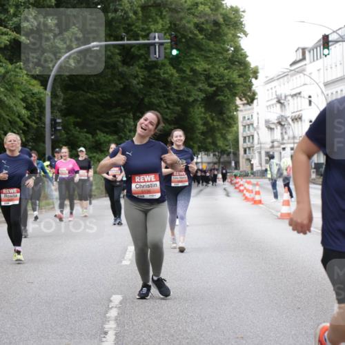 14.06.2026 - REWE Women's Run Jannik Wohlers http://msf.ph/oto/9800397 14.06.2026 11:03:33 Laufen 5136, 5902, 57 meine-sportfotos.de
