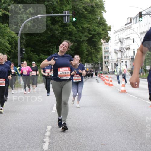 14.06.2026 - REWE Women's Run Jannik Wohlers http://msf.ph/oto/9800402 14.06.2026 11:03:33 Laufen 5136, 7, 5902 meine-sportfotos.de