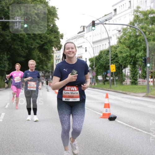 14.06.2026 - REWE Women's Run Jannik Wohlers http://msf.ph/oto/9800419 14.06.2026 11:03:37 Laufen 5830, 7 meine-sportfotos.de