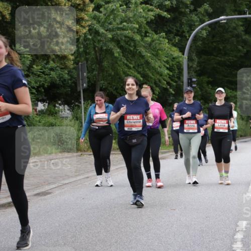 14.06.2026 - REWE Women's Run Jannik Wohlers http://msf.ph/oto/9800427 14.06.2026 11:03:38 Laufen 5606, 7, 5275 meine-sportfotos.de