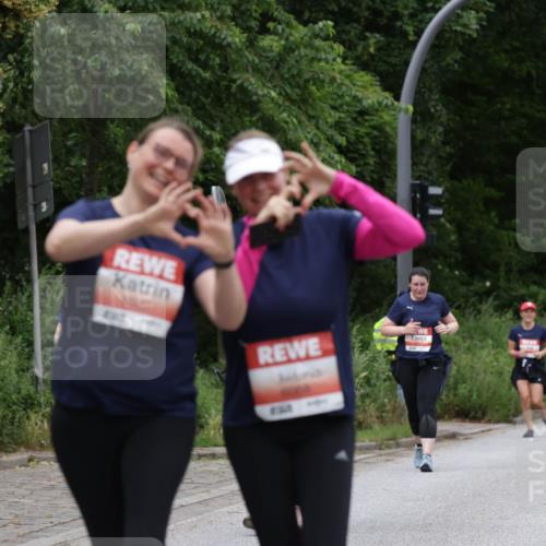 14.06.2026 - REWE Women's Run Jannik Wohlers http://msf.ph/oto/9800514 14.06.2026 11:03:56 Laufen 1 meine-sportfotos.de
