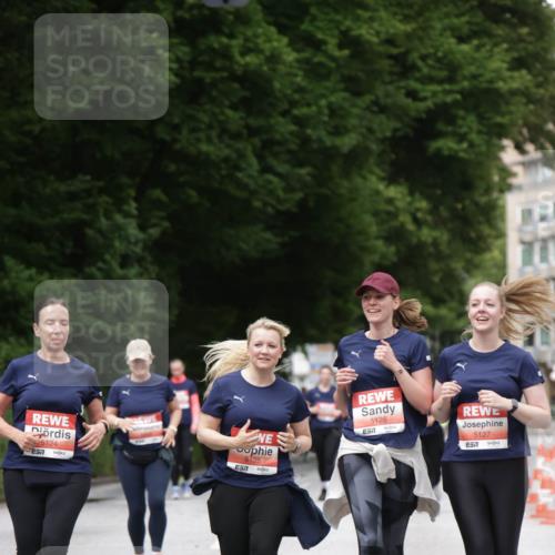 14.06.2026 - REWE Women's Run Jannik Wohlers http://msf.ph/oto/9800560 14.06.2026 11:04:05 Laufen 5124, 5125, 7, 5126, 57, 5127, 657 meine-sportfotos.de
