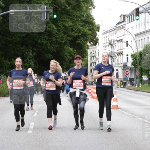 14.06.2026 - REWE Women's Run Jannik Wohlers http://msf.ph/oto/9800564 14.06.2026 11:04:07 Laufen 1 meine-sportfotos.de