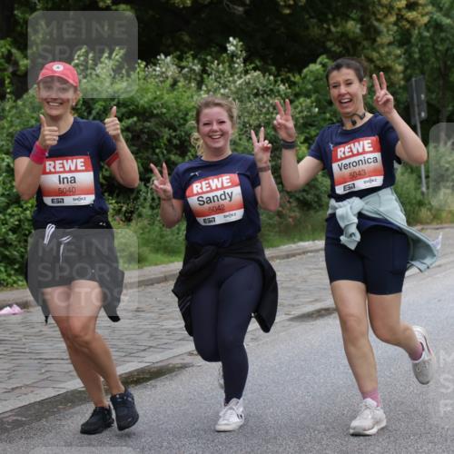 14.06.2026 - REWE Women's Run Jannik Wohlers http://msf.ph/oto/9800575 14.06.2026 11:04:09 Laufen 5040, 5042, 7, 5043, 7 meine-sportfotos.de