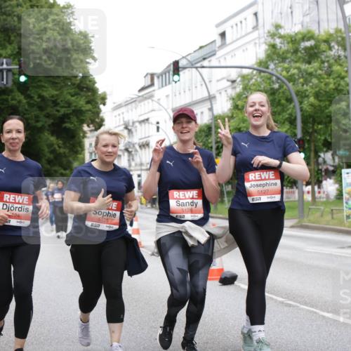 14.06.2026 - REWE Women's Run Jannik Wohlers http://msf.ph/oto/9800586 14.06.2026 11:04:10 Laufen 24, 5125, 7, 5126, 7, 5127, 7 meine-sportfotos.de
