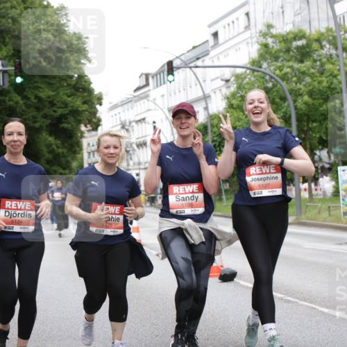 14.06.2026 - REWE Women's Run Jannik Wohlers http://msf.ph/oto/9800587 14.06.2026 11:04:10 Laufen 5124, 5125, 7, 5126, 7, 5127, 7 meine-sportfotos.de