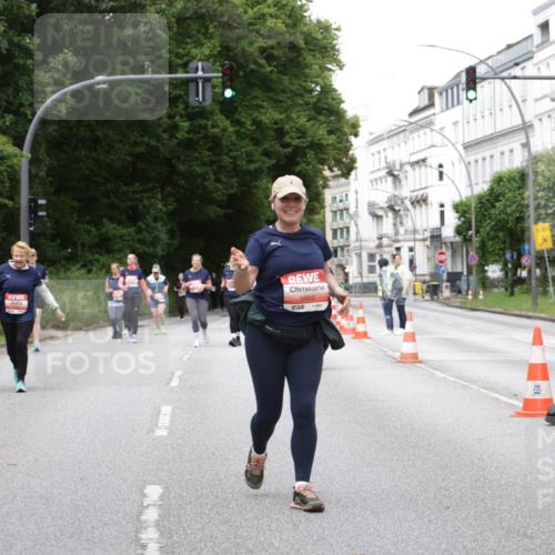 14.06.2026 - REWE Women's Run Jannik Wohlers http://msf.ph/oto/9800619 14.06.2026 11:04:13 Laufen 5663, 657, 01 meine-sportfotos.de