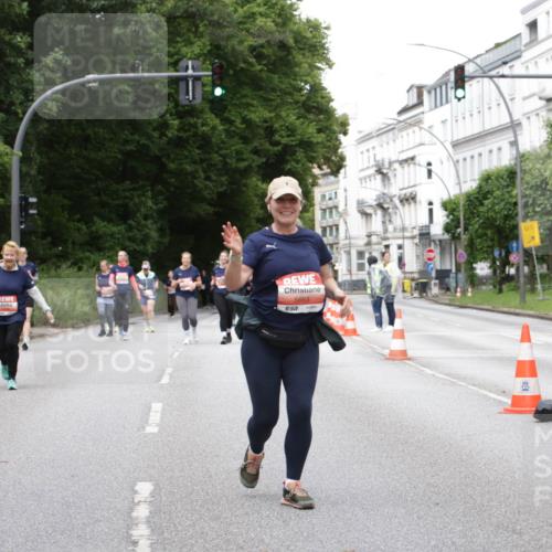 14.06.2026 - REWE Women's Run Jannik Wohlers http://msf.ph/oto/9800621 14.06.2026 11:04:13 Laufen 5663, 57, 01 meine-sportfotos.de