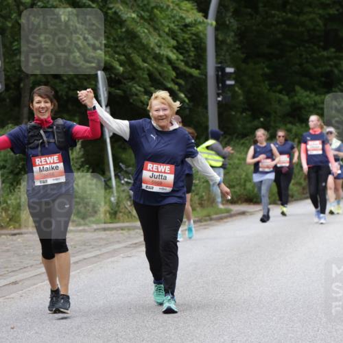 14.06.2026 - REWE Women's Run Jannik Wohlers http://msf.ph/oto/9800629 14.06.2026 11:04:15 Laufen 5658, 7, 5959 meine-sportfotos.de