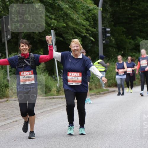 14.06.2026 - REWE Women's Run Jannik Wohlers http://msf.ph/oto/9800632 14.06.2026 11:04:16 Laufen 5658, 5959, 7 meine-sportfotos.de