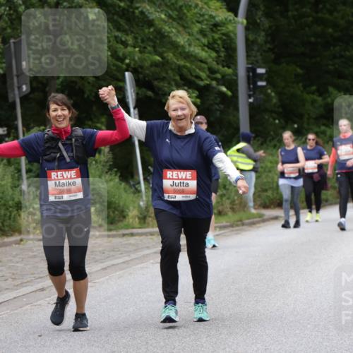 14.06.2026 - REWE Women's Run Jannik Wohlers http://msf.ph/oto/9800633 14.06.2026 11:04:16 Laufen 5658, 5959, 57 meine-sportfotos.de