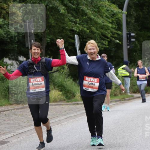 14.06.2026 - REWE Women's Run Jannik Wohlers http://msf.ph/oto/9800639 14.06.2026 11:04:16 Laufen 5658, 57, 5959, 7 meine-sportfotos.de