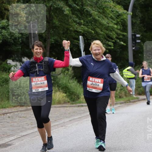 14.06.2026 - REWE Women's Run Jannik Wohlers http://msf.ph/oto/9800640 14.06.2026 11:04:16 Laufen 5658, 57, 5959, 657 meine-sportfotos.de