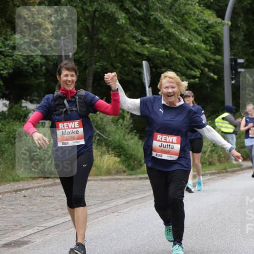 14.06.2026 - REWE Women's Run Jannik Wohlers http://msf.ph/oto/9800643 14.06.2026 11:04:16 Laufen 5658, 57, 5959, 7 meine-sportfotos.de