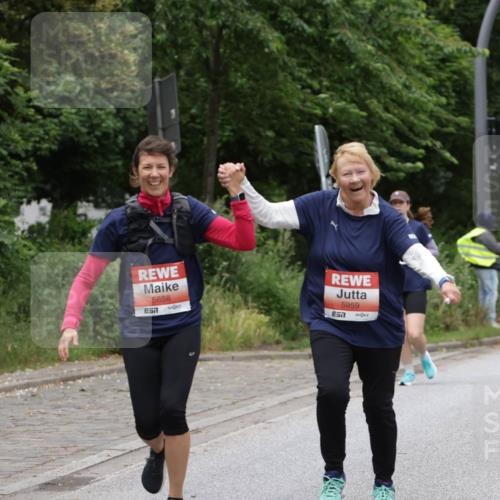 14.06.2026 - REWE Women's Run Jannik Wohlers http://msf.ph/oto/9800648 14.06.2026 11:04:16 Laufen 5658, 7, 5959, 7 meine-sportfotos.de