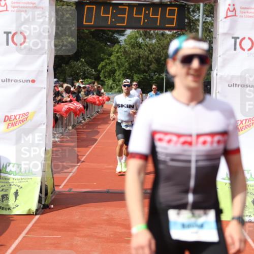 14.06.2026 - 7 Türme Triathlon Andreas Tolksdorf http://msf.ph/oto/9800658 14.06.2026 15:34:48 Ziel 951, 955, 1007, 1096, 1126, 1146 meine-sportfotos.de