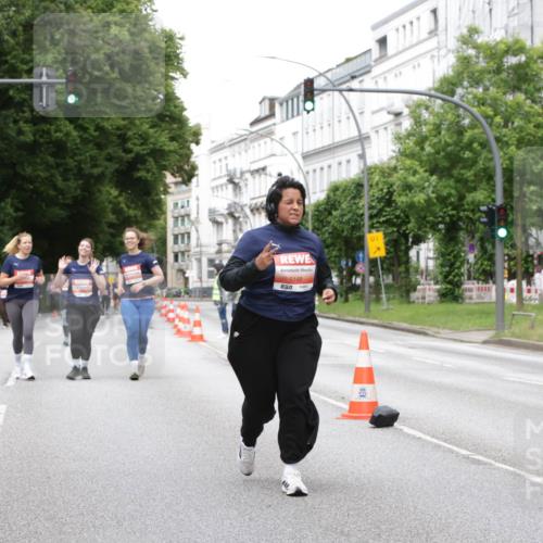 14.06.2026 - REWE Women's Run Jannik Wohlers http://msf.ph/oto/9800659 14.06.2026 11:04:19 Laufen 5148, 01 meine-sportfotos.de