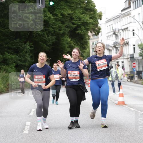 14.06.2026 - REWE Women's Run Jannik Wohlers http://msf.ph/oto/9800672 14.06.2026 11:04:22 Laufen 5082, 5080, 5081, 01 meine-sportfotos.de