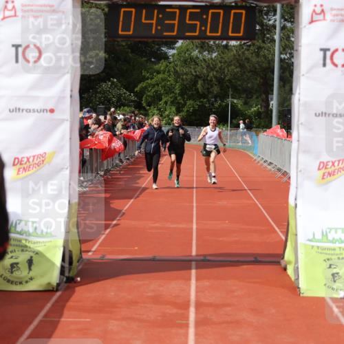 14.06.2026 - 7 Türme Triathlon Andreas Tolksdorf http://msf.ph/oto/9800695 14.06.2026 15:34:58 Ziel 955, 1126, 1146, 1185 meine-sportfotos.de