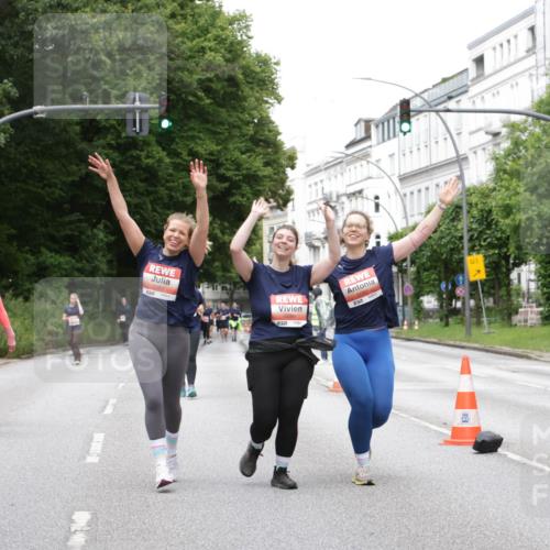 14.06.2026 - REWE Women's Run Jannik Wohlers http://msf.ph/oto/9800706 14.06.2026 11:04:23 Laufen 01 meine-sportfotos.de
