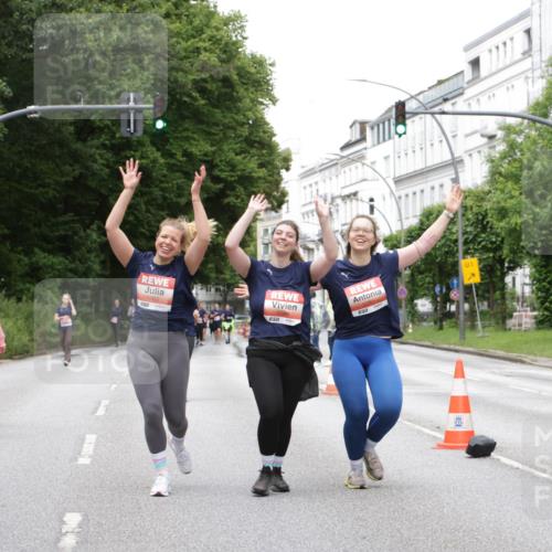 14.06.2026 - REWE Women's Run Jannik Wohlers http://msf.ph/oto/9800708 14.06.2026 11:04:23 Laufen 1 meine-sportfotos.de