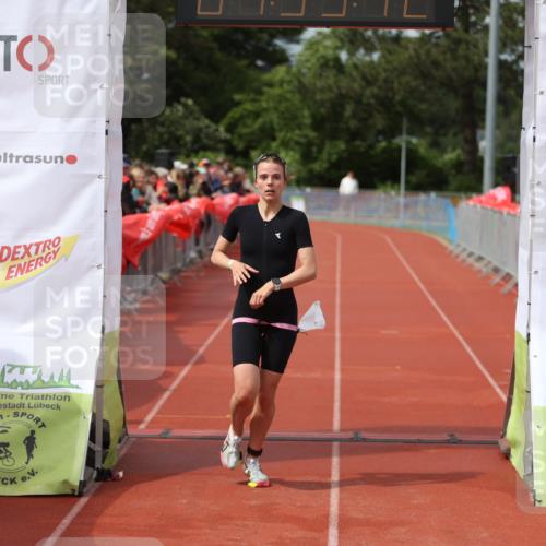14.06.2026 - 7 Türme Triathlon Andreas Tolksdorf http://msf.ph/oto/9800724 14.06.2026 15:35:10 Ziel 1185, 1731 meine-sportfotos.de