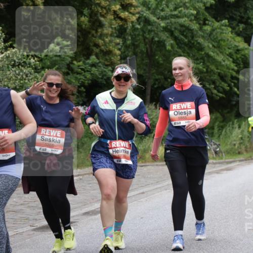 14.06.2026 - REWE Women's Run Jannik Wohlers http://msf.ph/oto/9800729 14.06.2026 11:04:26 Laufen 5265, 5708, 7, 26, 14, 5555, 57 meine-sportfotos.de