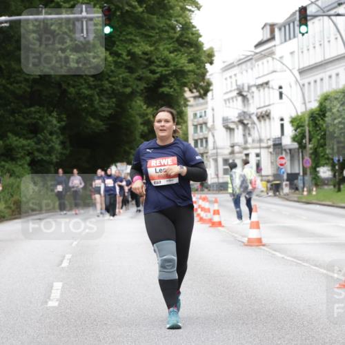14.06.2026 - REWE Women's Run Jannik Wohlers http://msf.ph/oto/9800737 14.06.2026 11:04:28 Laufen 6027, 657, 01 meine-sportfotos.de