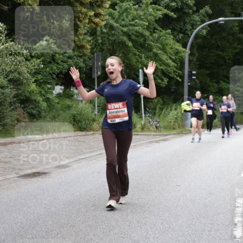 14.06.2026 - REWE Women's Run Jannik Wohlers http://msf.ph/oto/9800744 14.06.2026 11:04:38 Laufen 5302, 57 meine-sportfotos.de