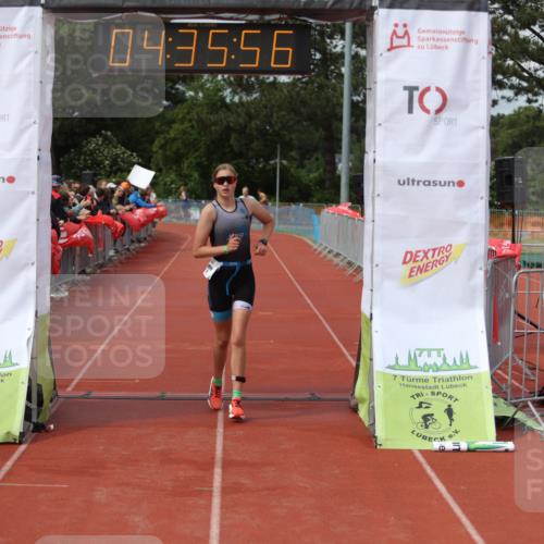 14.06.2026 - 7 Türme Triathlon Andreas Tolksdorf http://msf.ph/oto/9800794 14.06.2026 15:35:55 Ziel 1703 meine-sportfotos.de