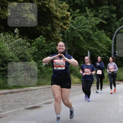 14.06.2026 - REWE Women's Run Jannik Wohlers http://msf.ph/oto/9800797 14.06.2026 11:04:45 Laufen 5632, 57 meine-sportfotos.de