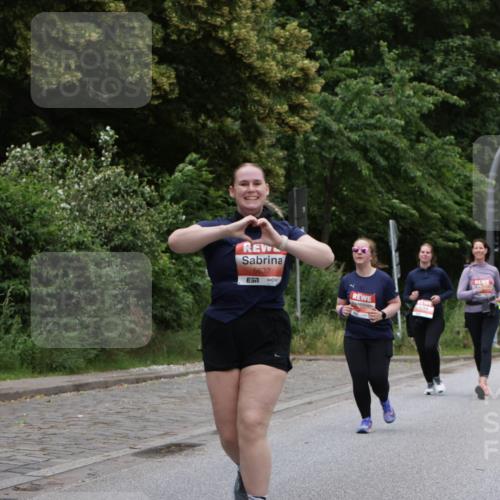 14.06.2026 - REWE Women's Run Jannik Wohlers http://msf.ph/oto/9800807 14.06.2026 11:04:45 Laufen 5632 meine-sportfotos.de